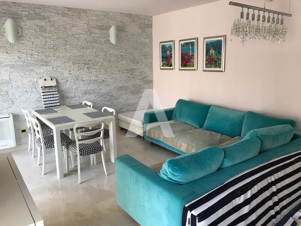 amforaproperty.com/Vila na obali mora, Stoliv