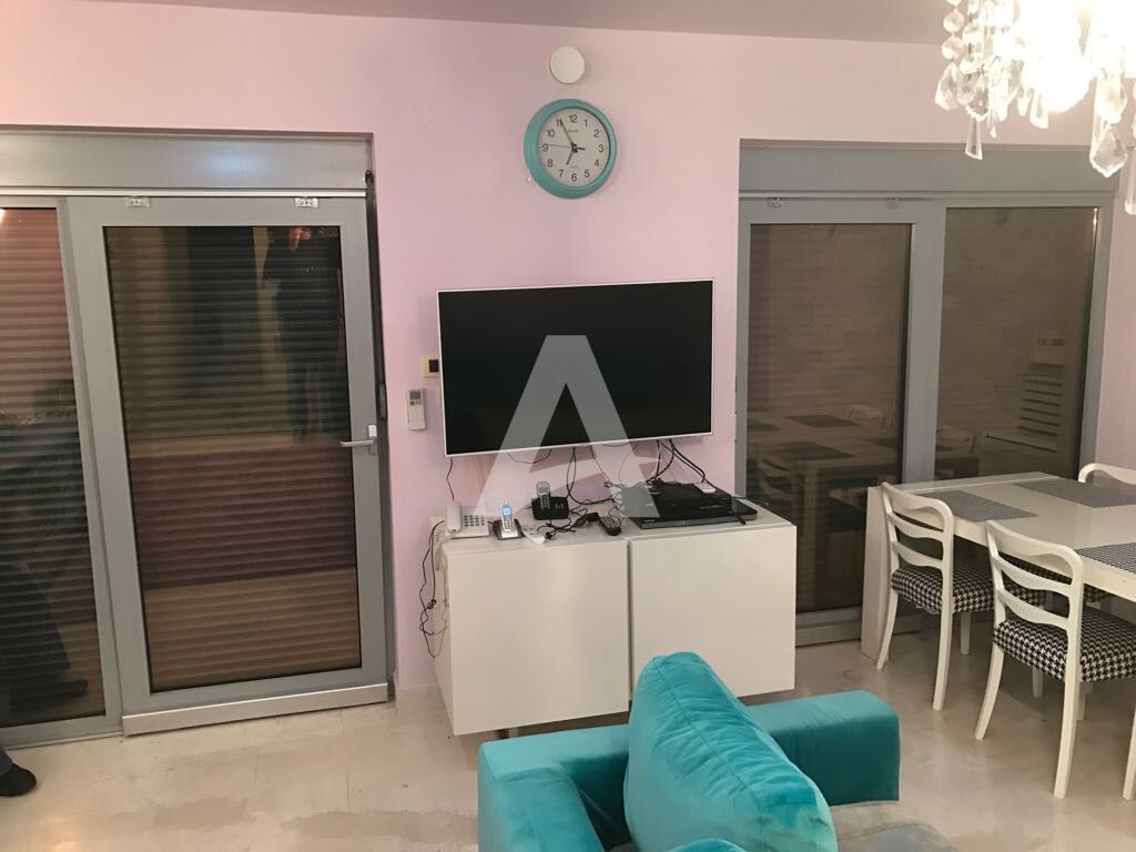 amforaproperty.com/Vila na obali mora, Stoliv