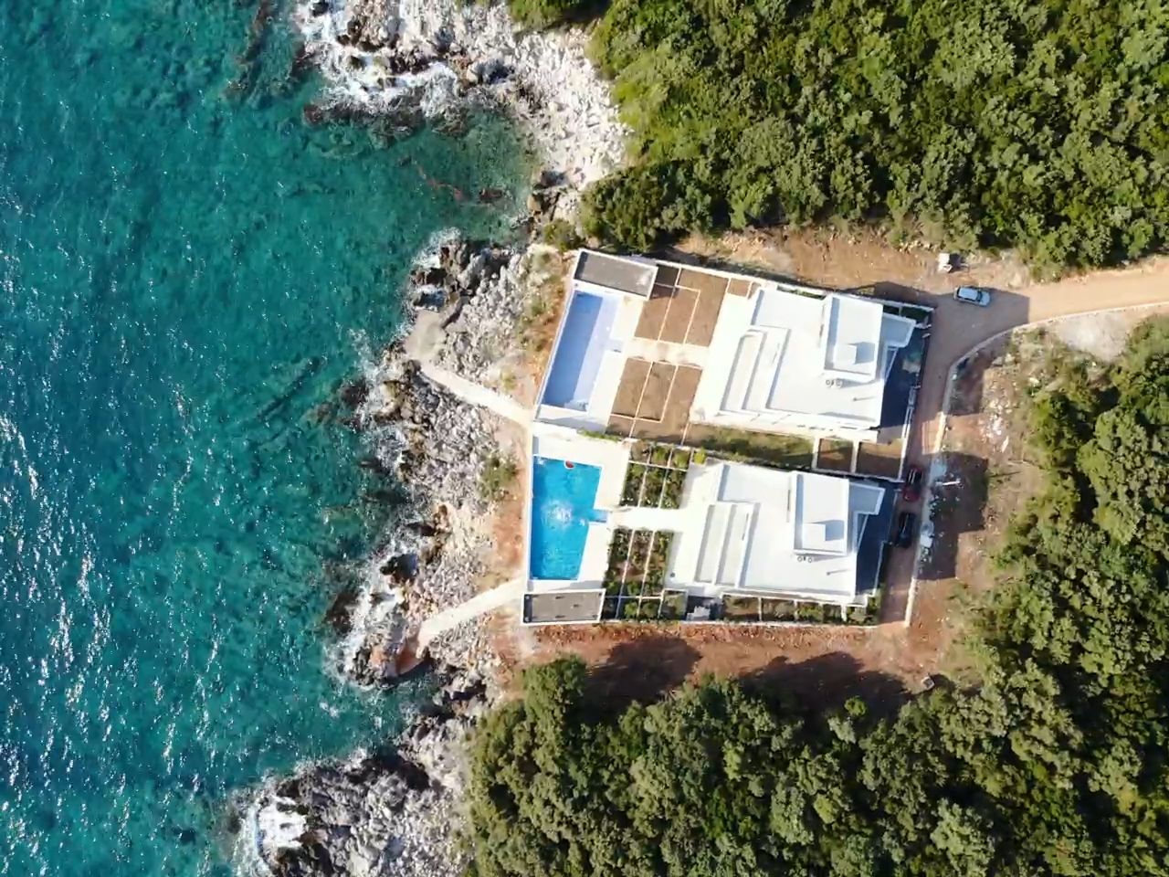 amforaproperty.com/Luksuzne vile na prodaju – Utjeha, Bar