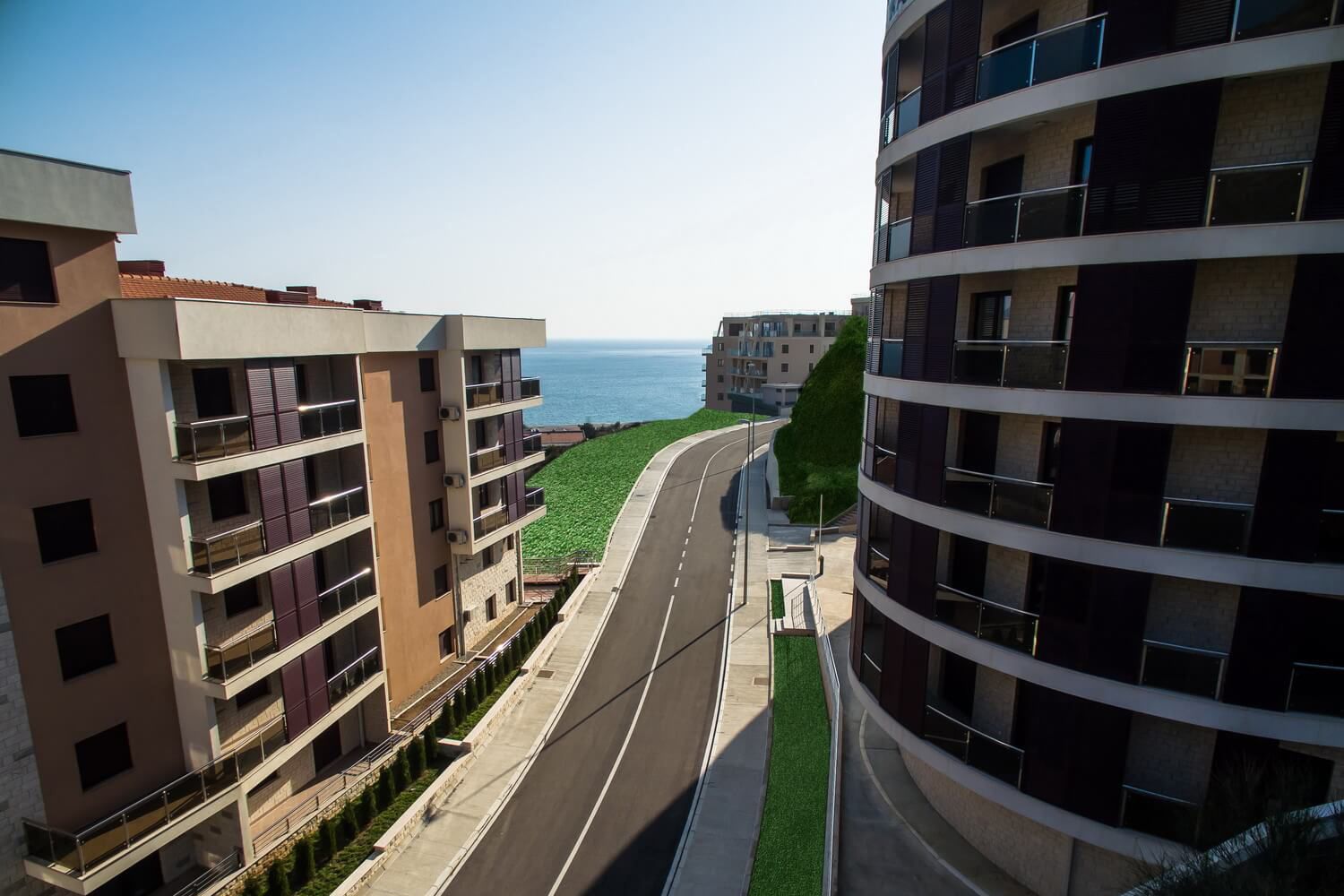 amforaproperty.com/Luksuzni apartmani na prodaju – Becici