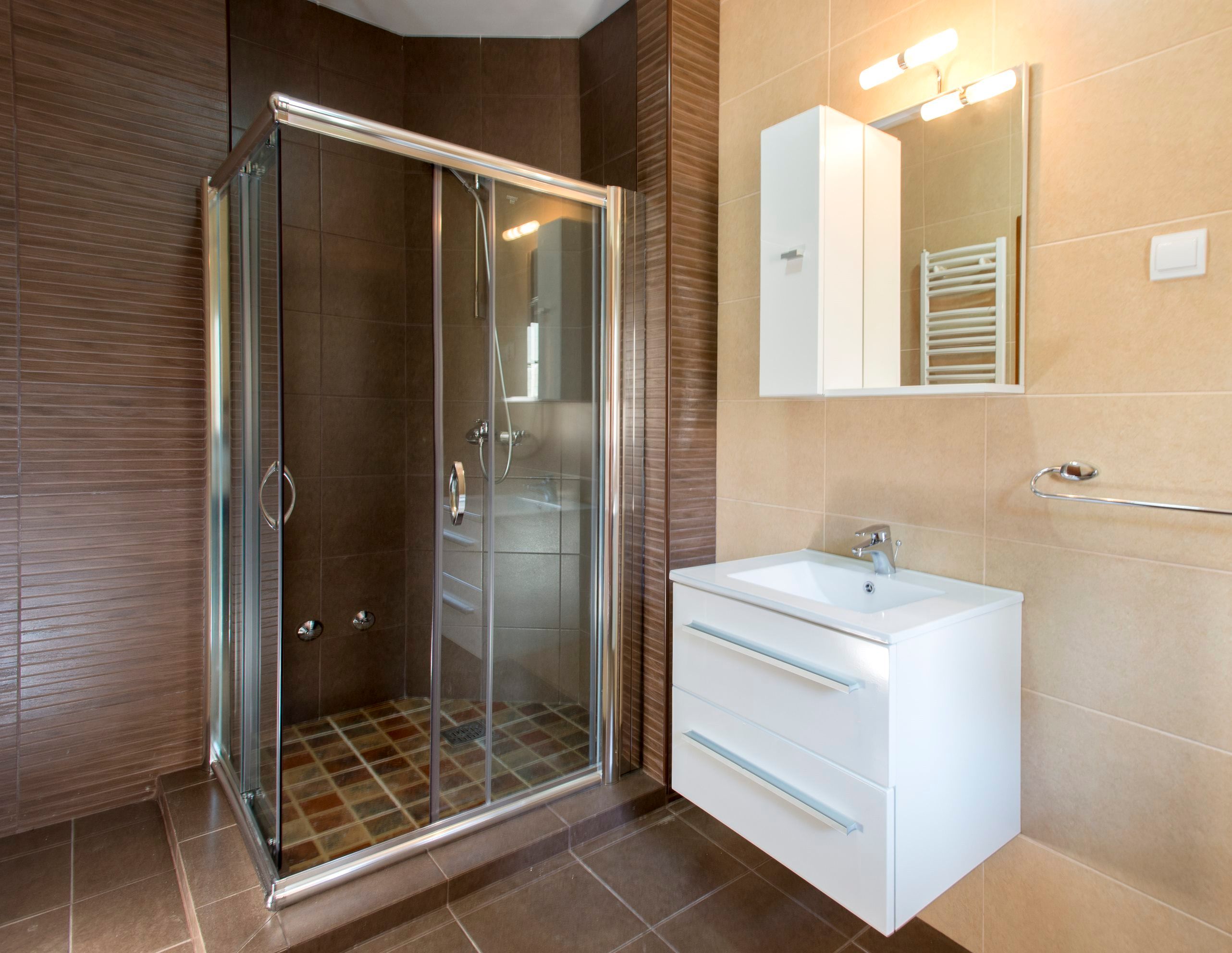 amforaproperty.com/Luksuzni apartmani na prodaju – Becici