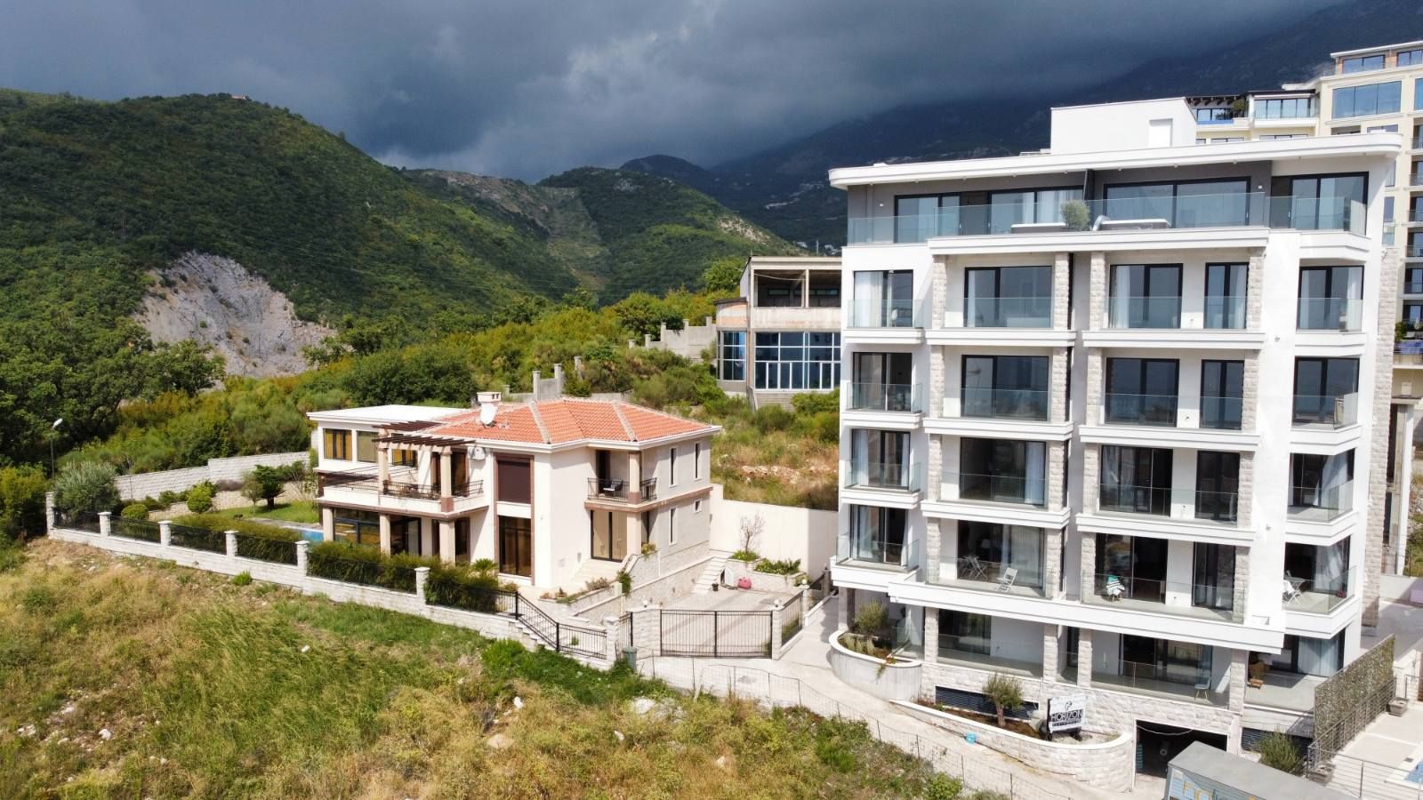 Horizon Residences- Bečići  Studio apartmani - Amfora Real Estate