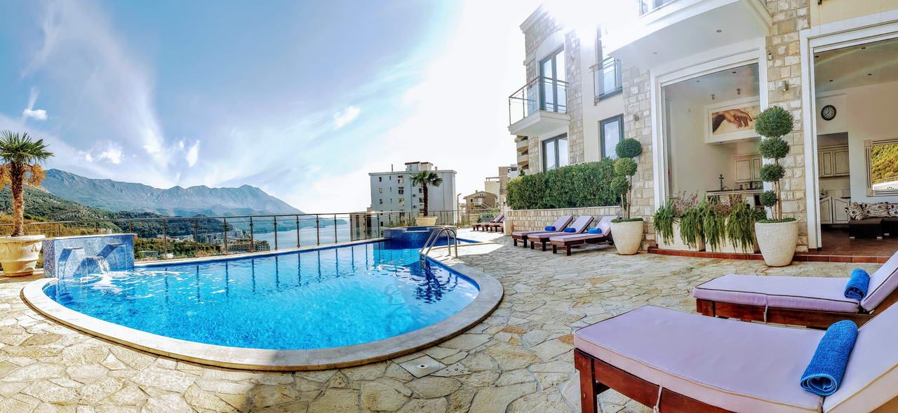 Ekstra luksuzan penthouse sa panoramskim pogledom na more,Bečici - Amfora Real Estate