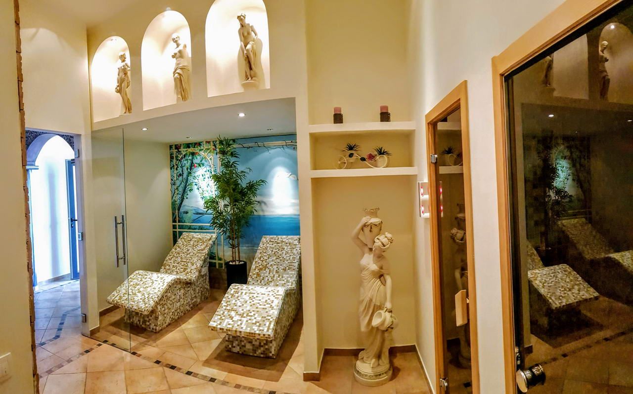 Ekstra luksuzan penthouse sa panoramskim pogledom na more,Bečici - Amfora Real Estate