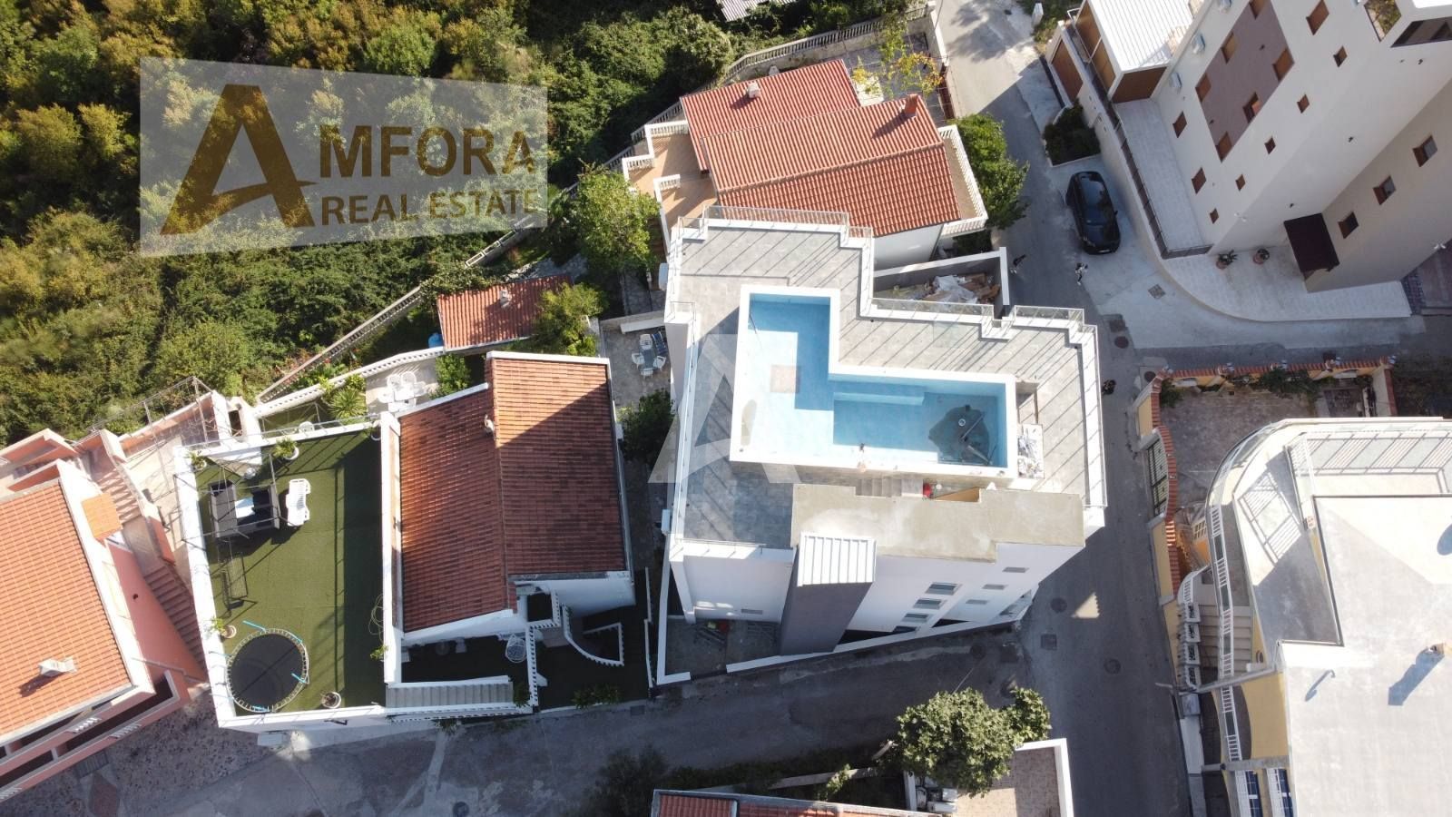 amforaproperty.com/Novi hotelski objekat na prodaju!  Bečići-Budva