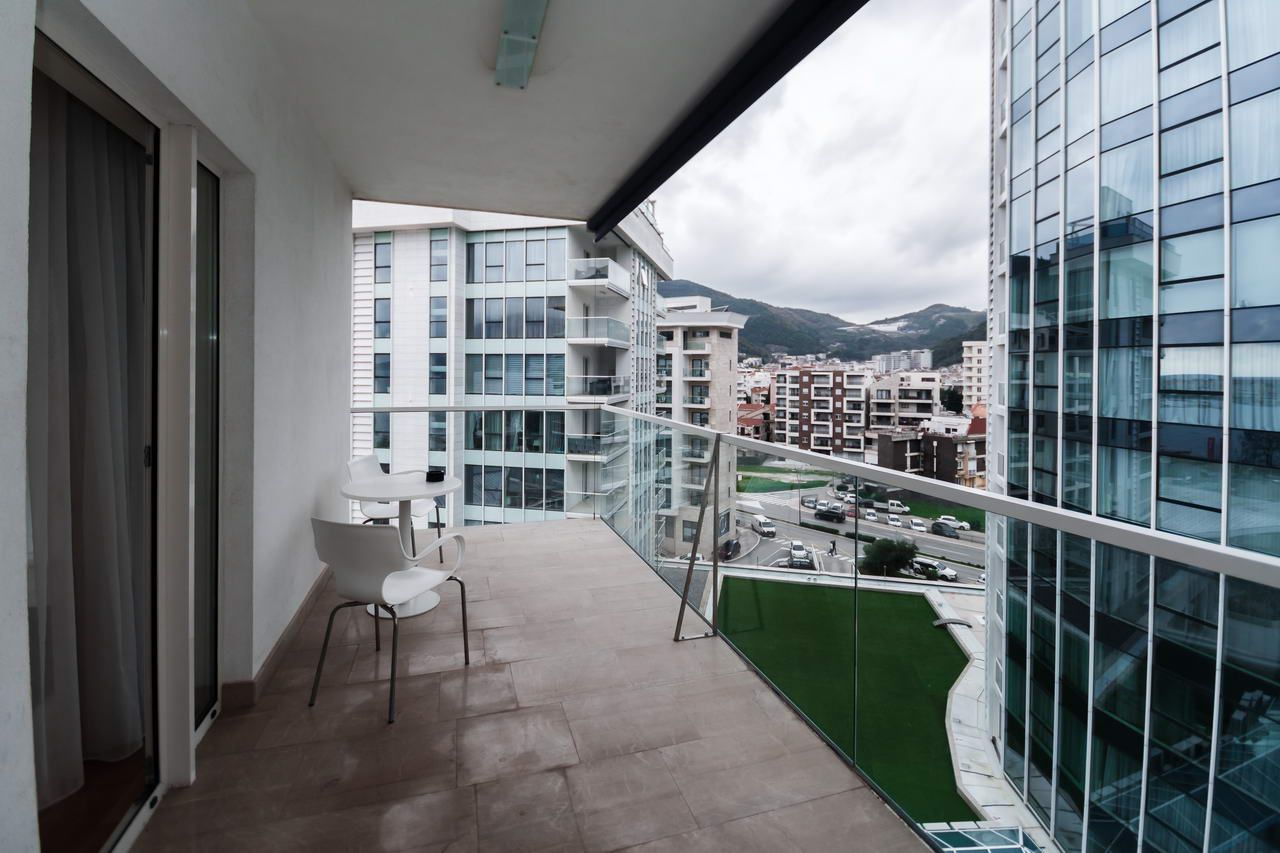 Luks jednosoban stan 64m2, Tre Canne, Centar, Budva - Amfora Real Estate
