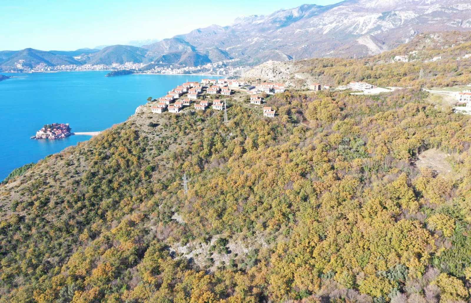 Plac 5343m2 sa pogledom na more Tudorovići,Budva. - Amfora Real Estate