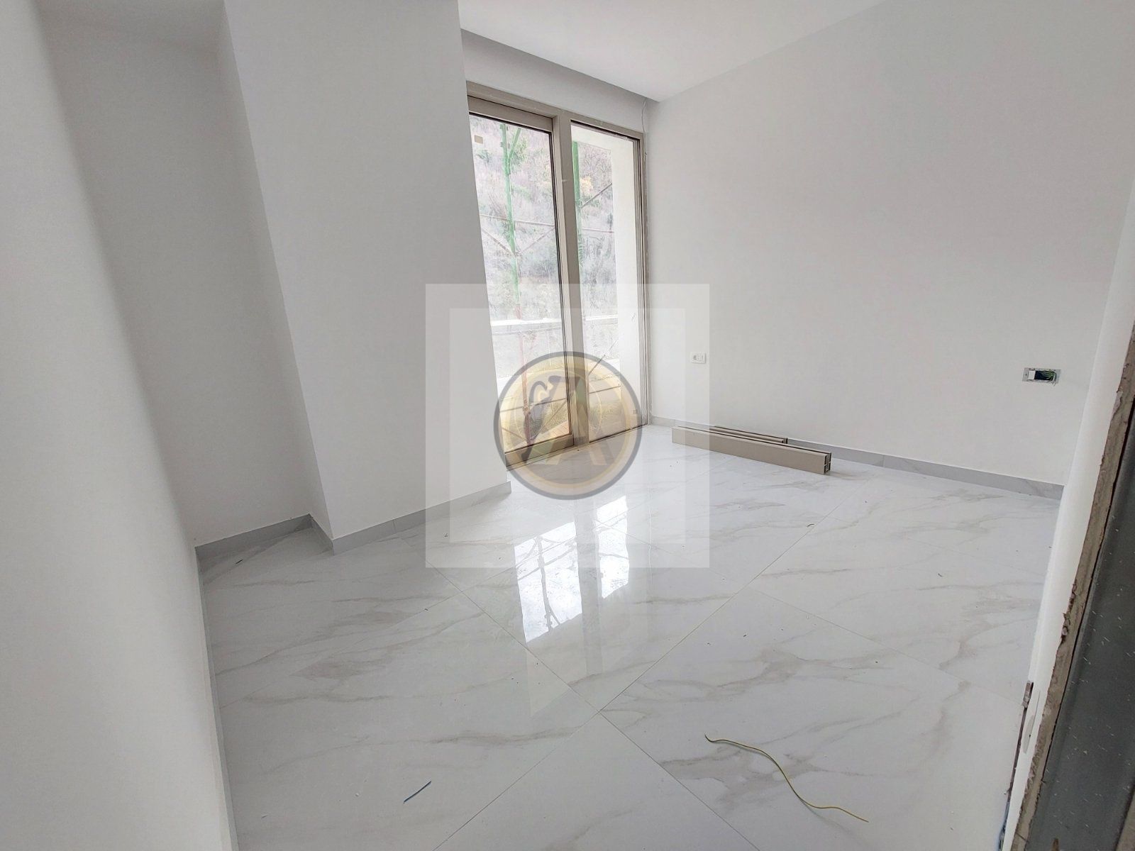 Na prodaju nov luksuzan jednosoban stan 43m2 blizu plaže u Rafailovićima - Amfora Real Estate