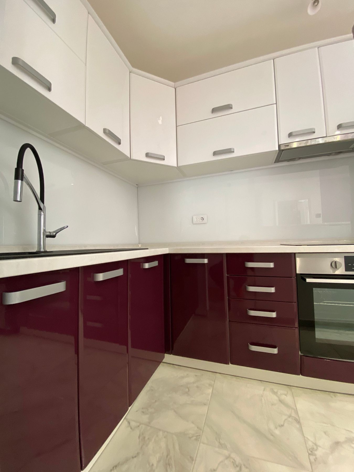 amforaproperty.com/Jednosoban kompletno renoviran stan 44m2+5m2 terase. Golubovina, Budva