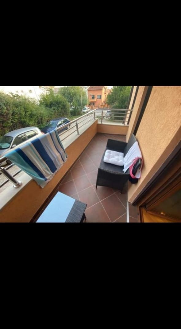 Prodaja trosobnog nameštenog stana 79m² u Budvi - Amfora Real Estate