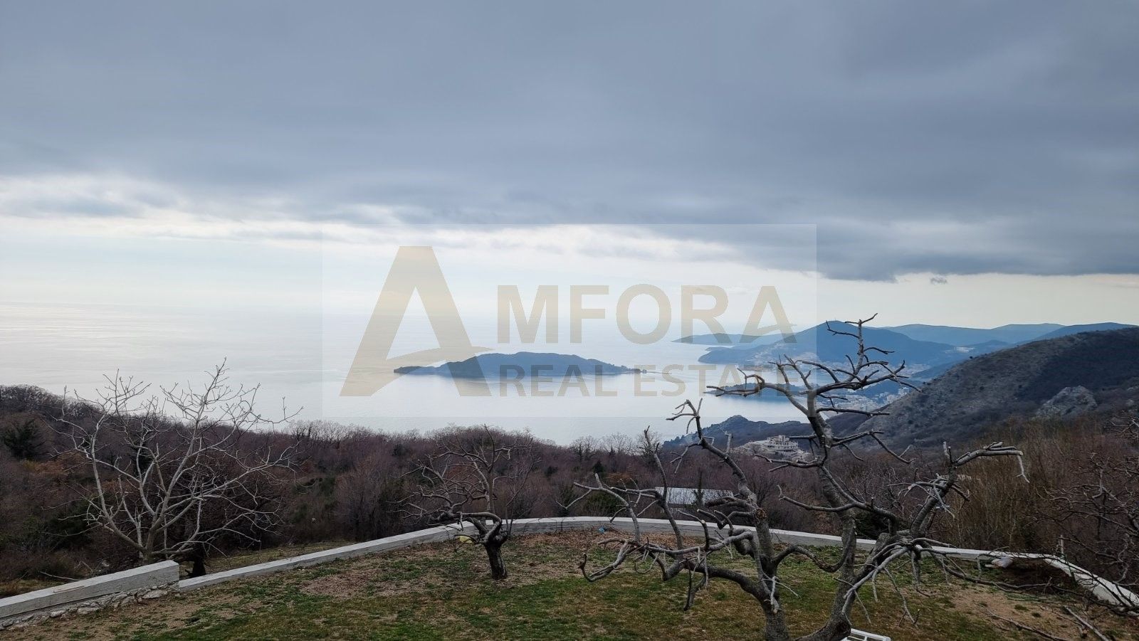 Kuća sa bazenom i pogledom na more u Kuljačama - Amfora Real Estate