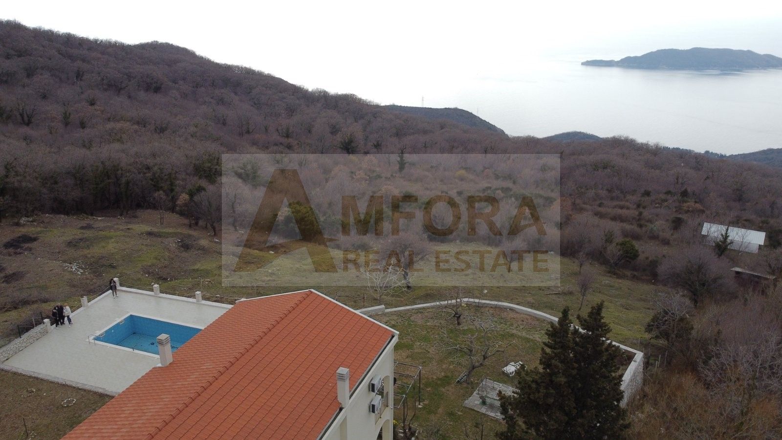 Kuća sa bazenom i pogledom na more u Kuljačama - Amfora Real Estate