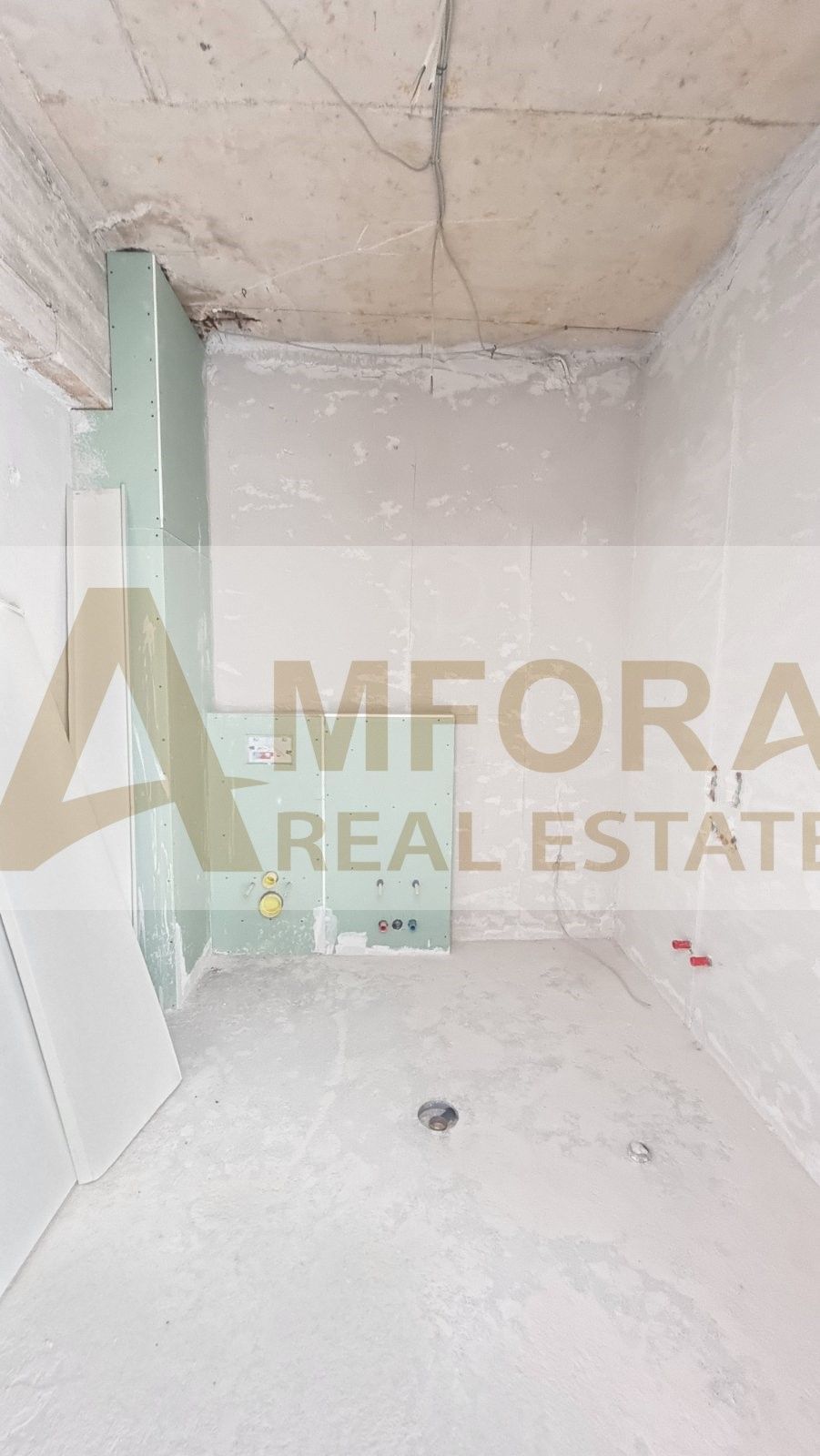 Penthouse sa dvije spavaće sobe,  169m2, Bulevar , Budva - Amfora Real Estate