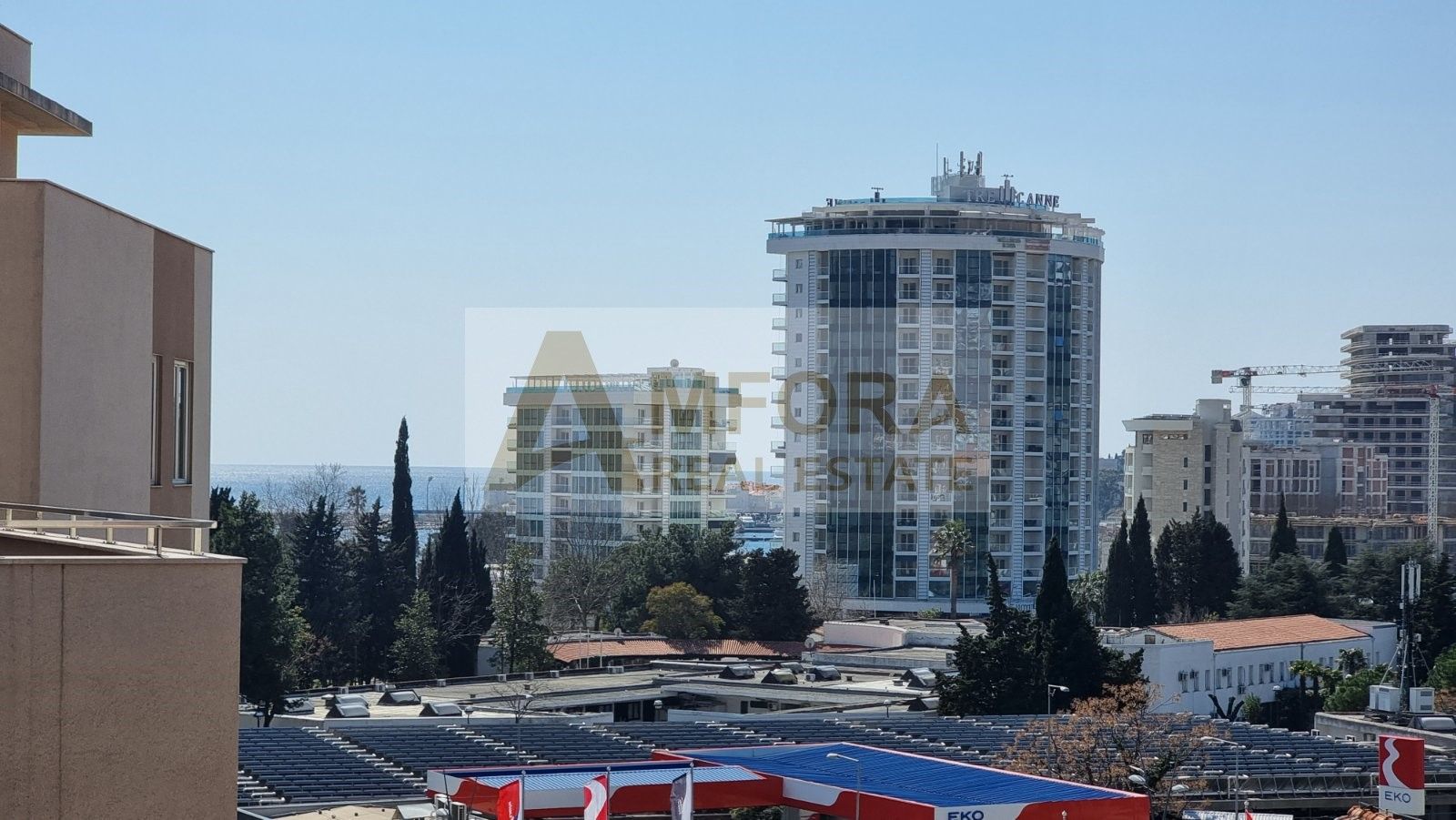 Penthouse sa dvije spavaće sobe,  169m2, Bulevar , Budva - Amfora Real Estate