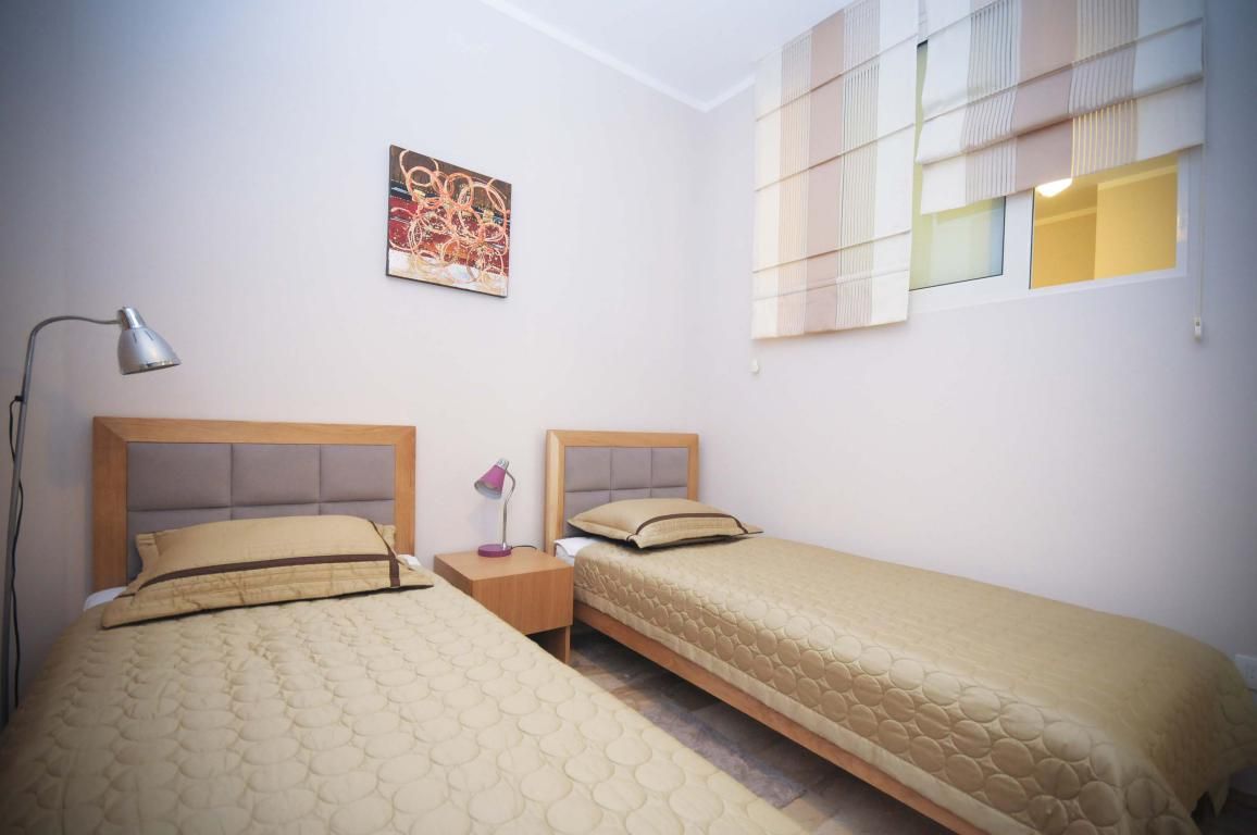 Dvosoban stan 77 m2 Tre Canne , Budva - Amfora Real Estate