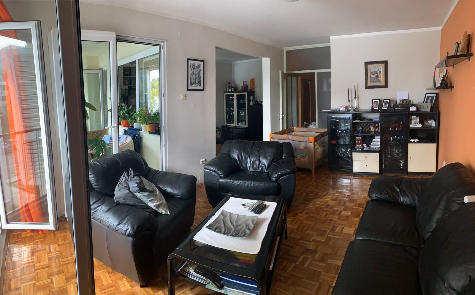 Četvorosoban stan u Tivtu kod Porto Montenegra. Odlična lokacija! - Amfora Real Estate