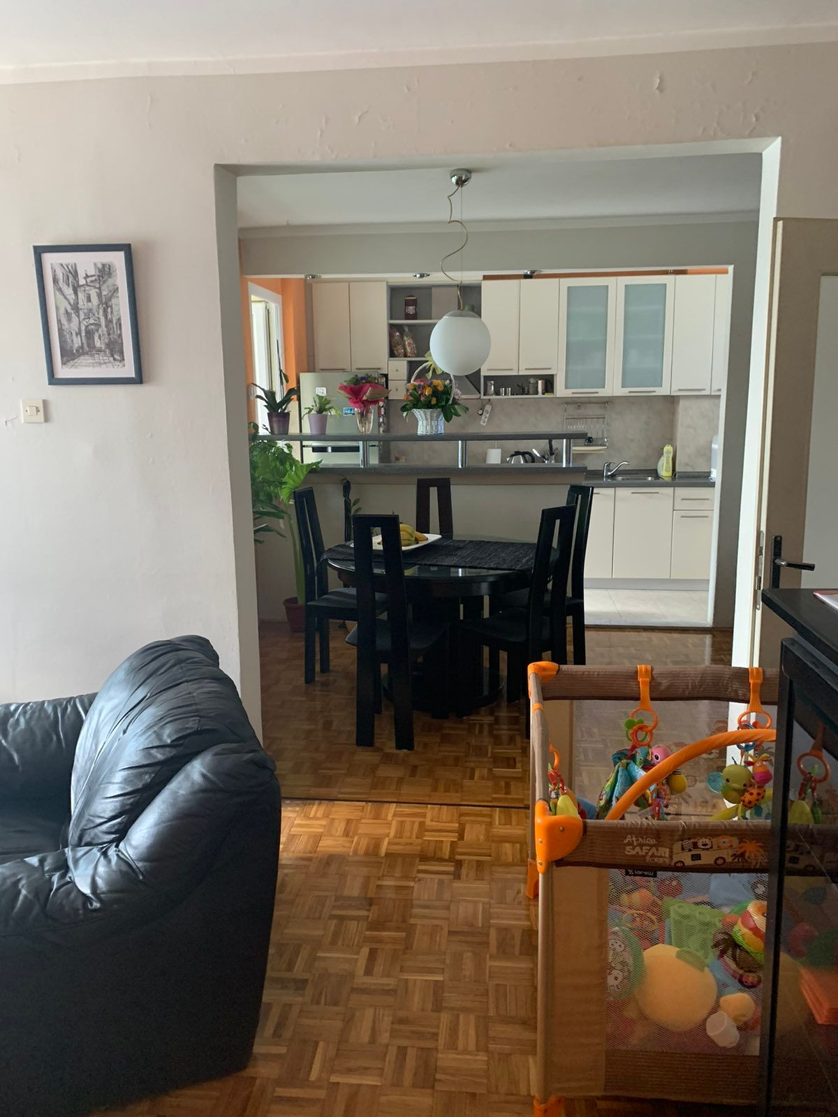 Četvorosoban stan u Tivtu kod Porto Montenegra. Odlična lokacija! - Amfora Real Estate