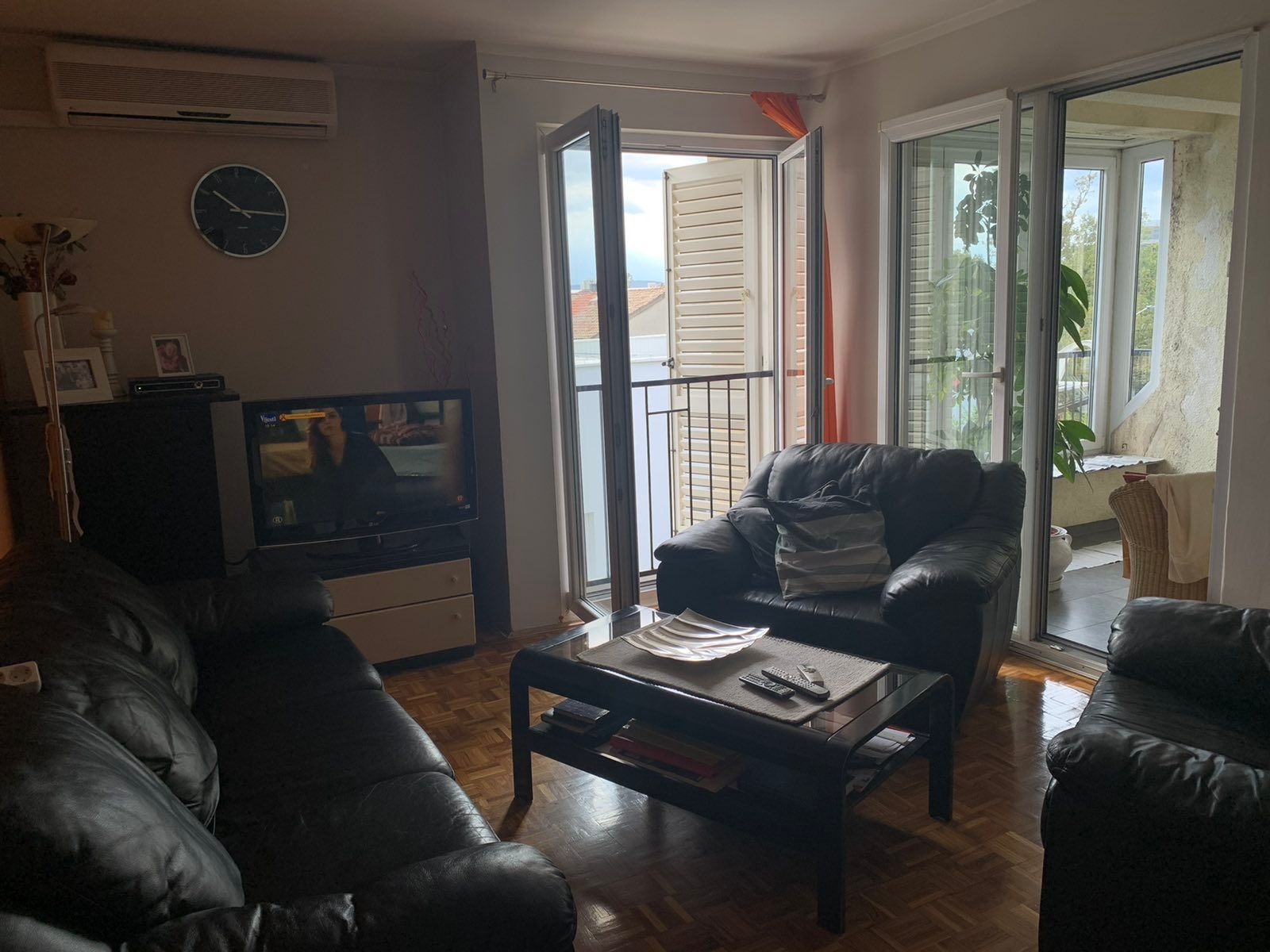 Četvorosoban stan u Tivtu kod Porto Montenegra. Odlična lokacija! - Amfora Real Estate