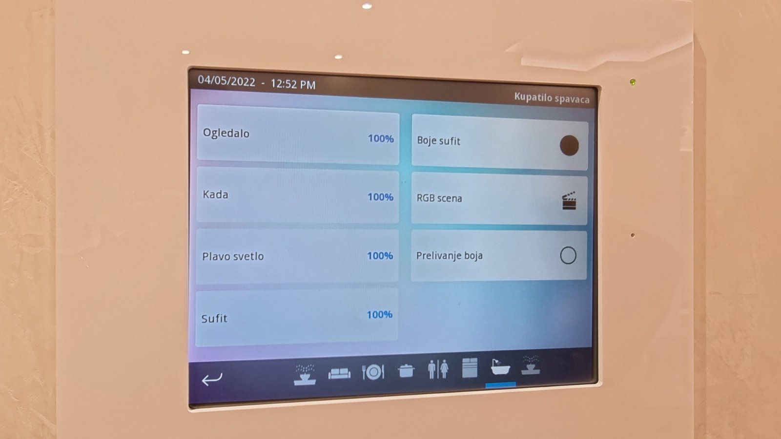 Dvosoban luksuzni stan 114m2 sa garaznim mestom u Budvi - Amfora Real Estate