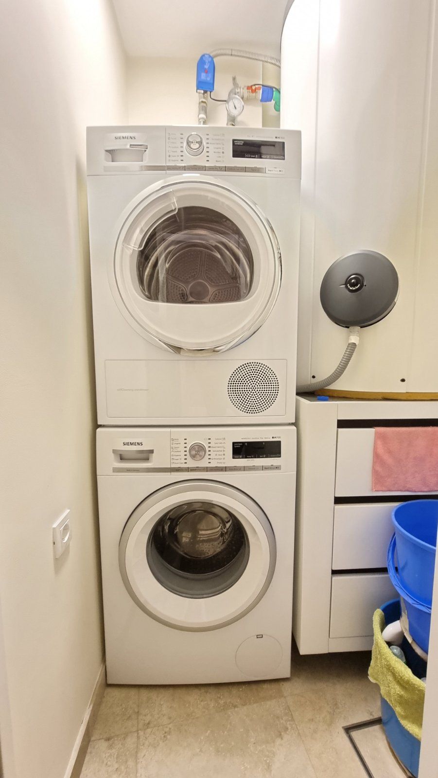 Dvosoban luksuzni stan 114m2 sa garaznim mestom u Budvi - Amfora Real Estate