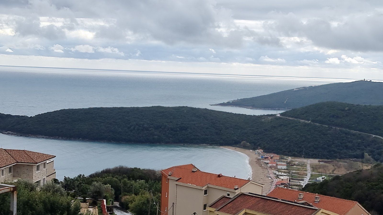 Trosoban stan sa pogledom na more , Seoce - Amfora Real Estate