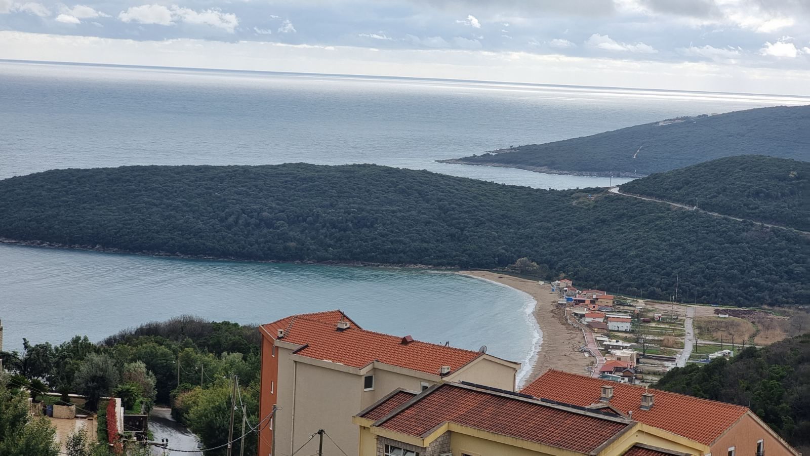 Trosoban stan sa pogledom na more , Seoce - Amfora Real Estate