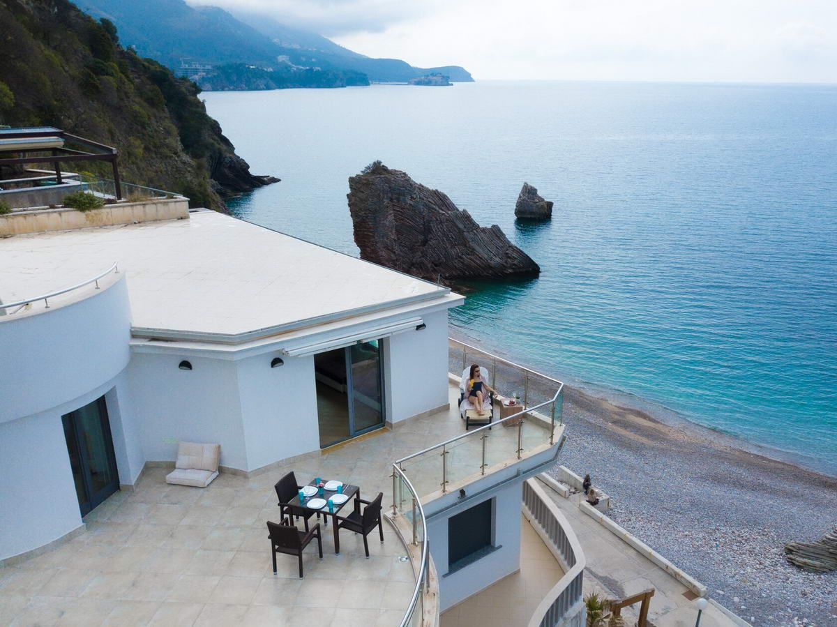 Luksuzni penthouse od 188 m² sa panoramskim pogledom na more – Rafailovići - Amfora Real Estate