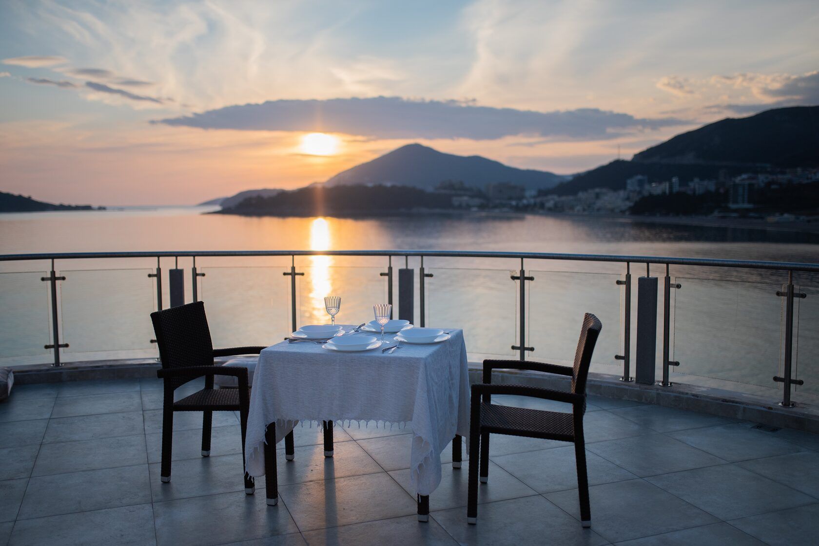 Luksuzni penthouse od 188 m² sa panoramskim pogledom na more – Rafailovići - Amfora Real Estate