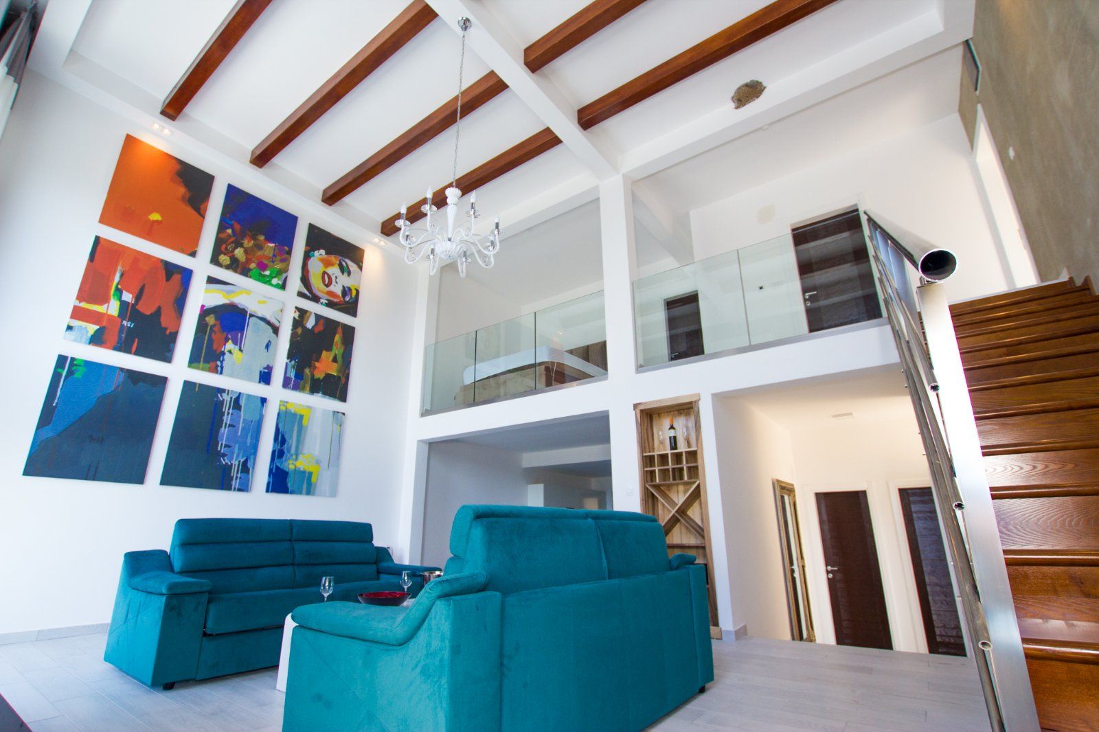 Vila sa bazenom i pogledom na more. Maine, Budva. - Amfora Real Estate