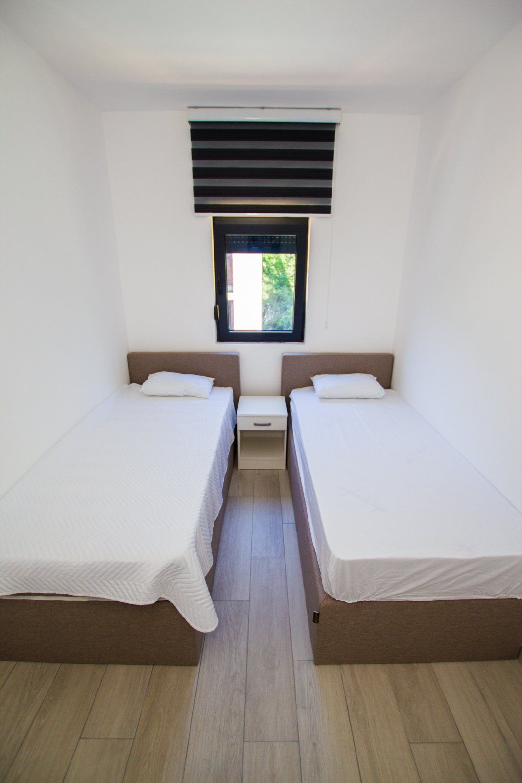 Vila sa bazenom i pogledom na more. Maine, Budva. - Amfora Real Estate