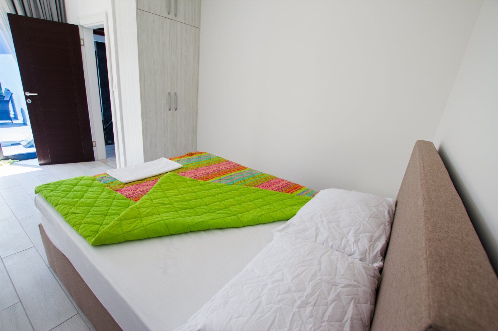 Vila sa bazenom i pogledom na more. Maine, Budva. - Amfora Real Estate