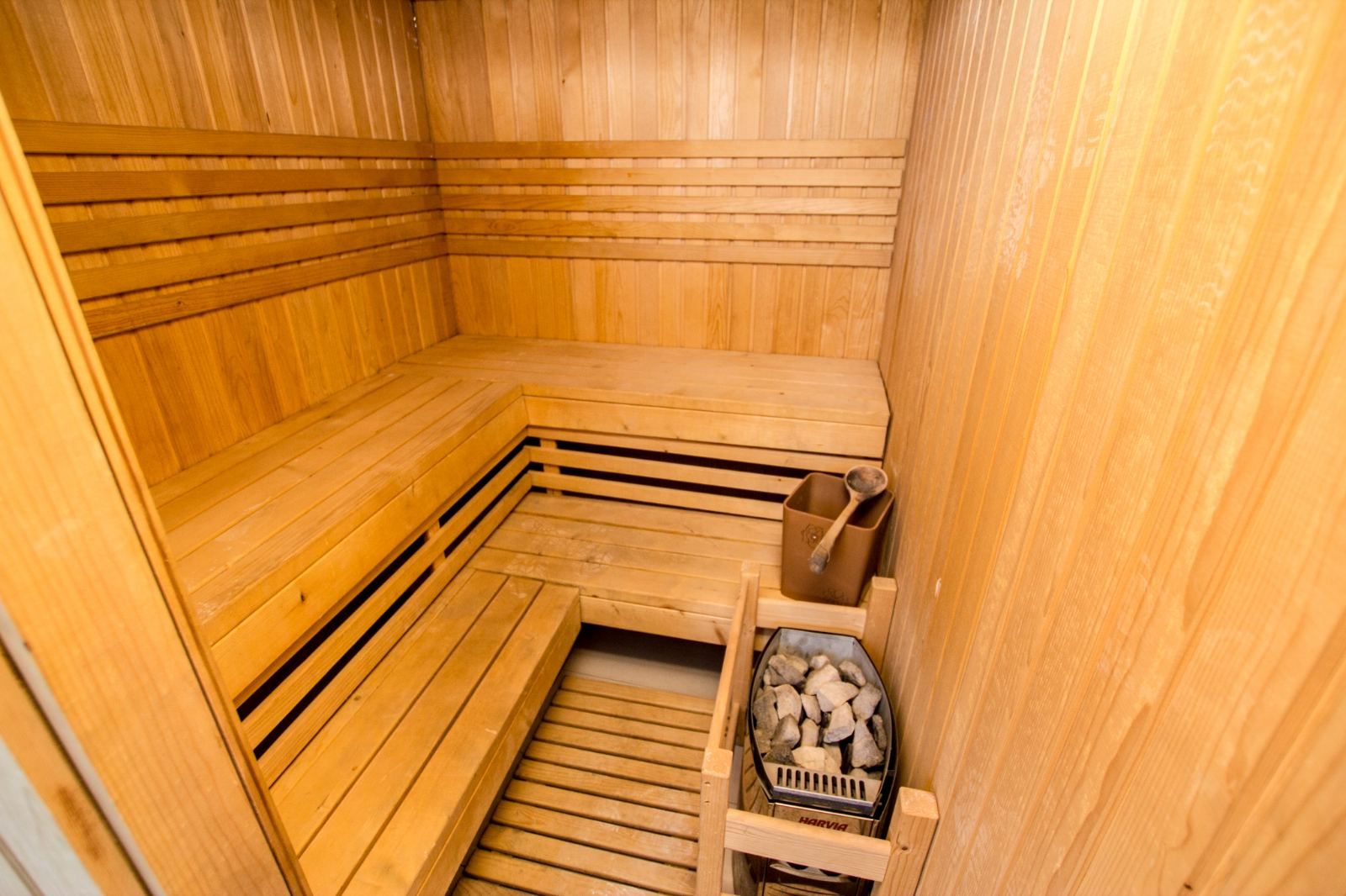 Vila sa bazenom i pogledom na more. Maine, Budva. - Amfora Real Estate