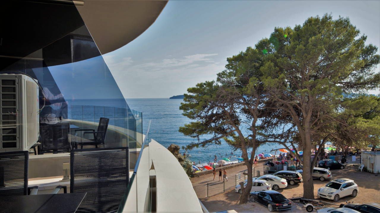 Adriatic Lux Rafailovići luksuzni jednosobni stan - Amfora Real Estate