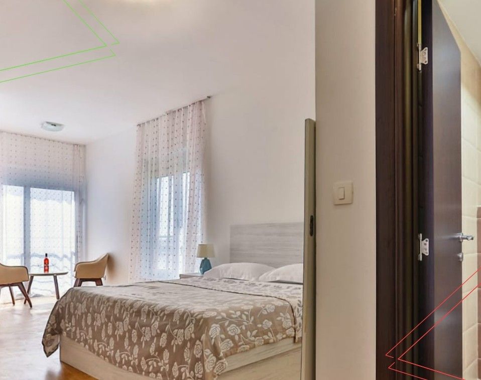 Prelep trosoban luksuzno opremljen stan sa panoramskim pogledom u Rafailovićima - Amfora Real Estate