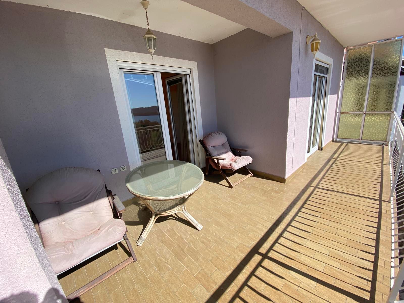 Kuca na prodaju (180m2) sa pogledom na more,Tivat - Amfora Real Estate