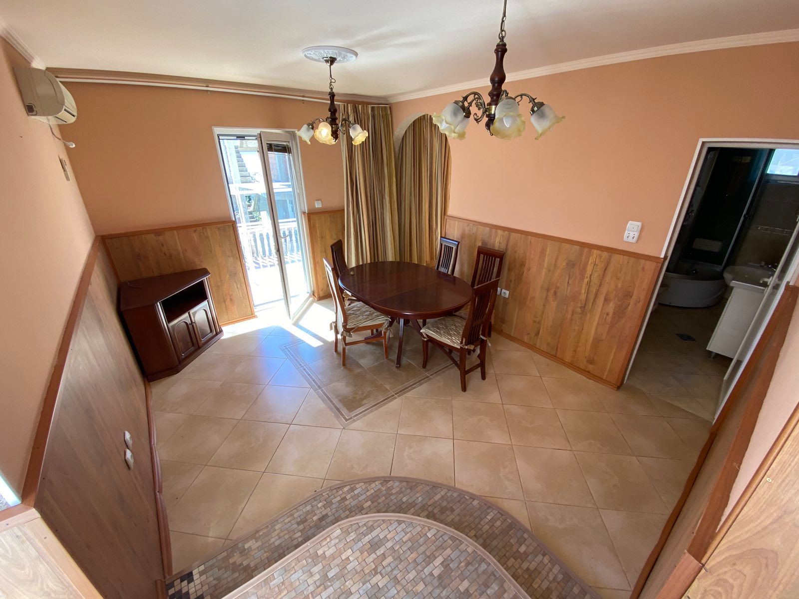 Kuca na prodaju (180m2) sa pogledom na more,Tivat - Amfora Real Estate