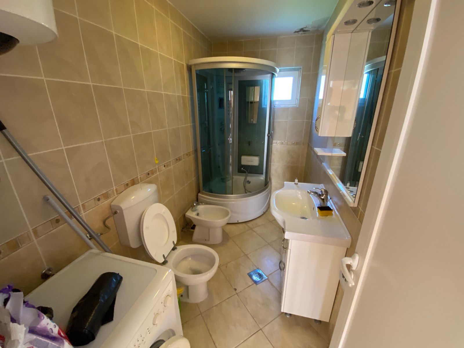 Kuca na prodaju (180m2) sa pogledom na more,Tivat - Amfora Real Estate