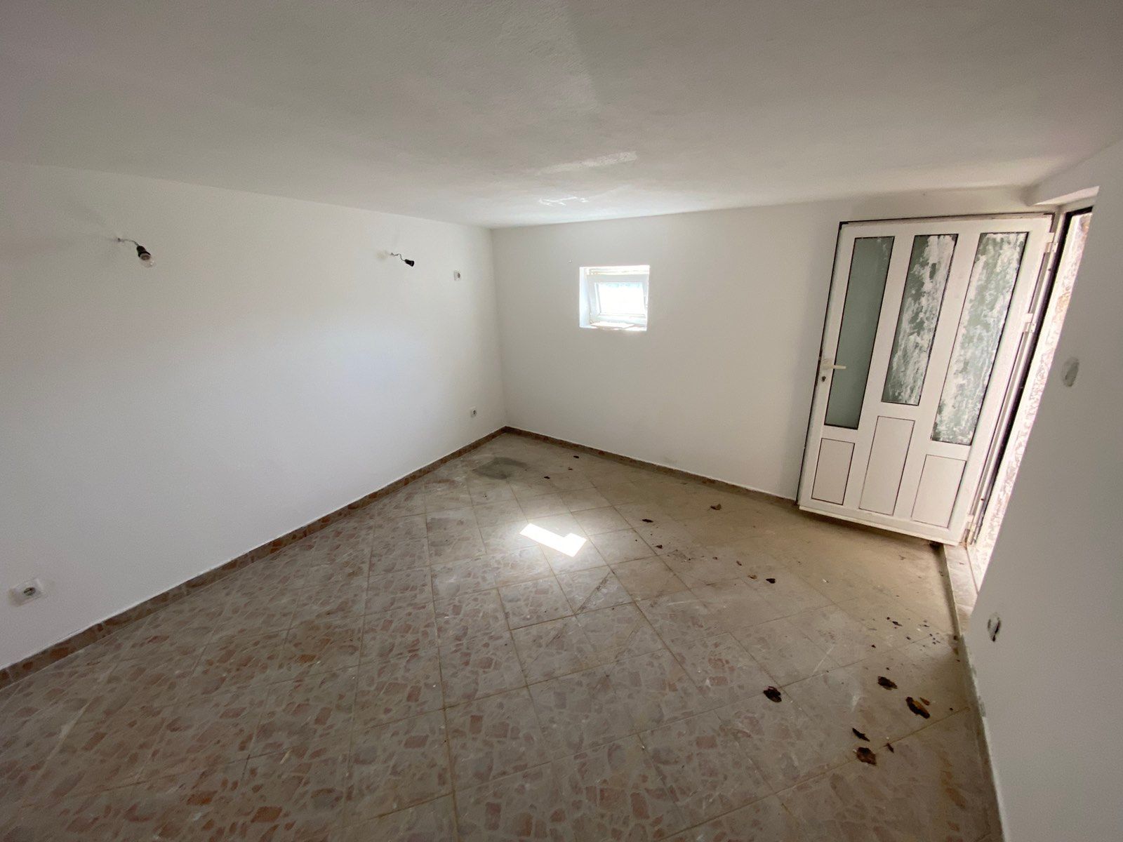 Kuca na prodaju (180m2) sa pogledom na more,Tivat - Amfora Real Estate