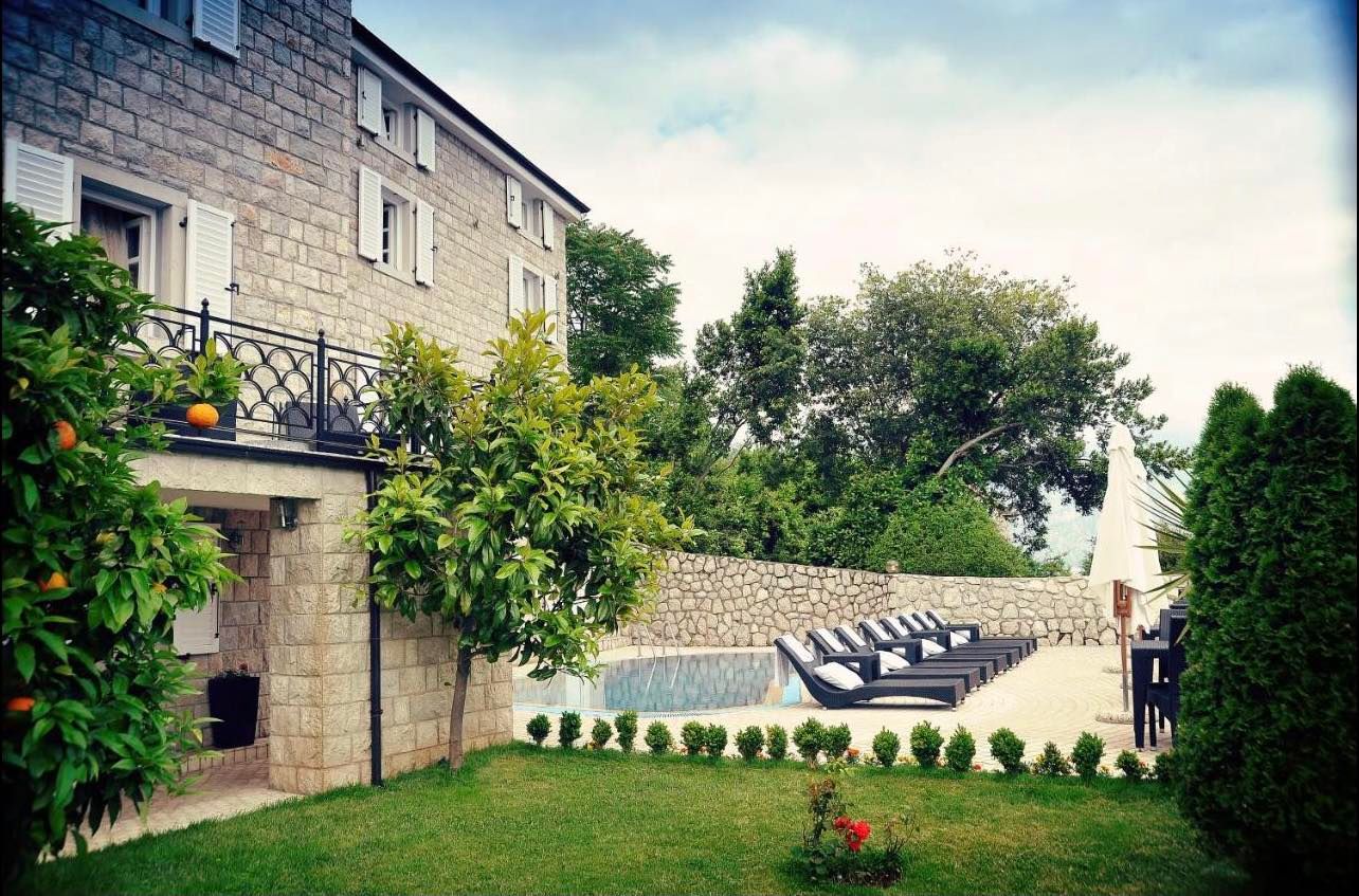 Luksuzni hotel na ekskluzivnoj lokaciji, Perast, Boka Kotorska - Amfora Real Estate