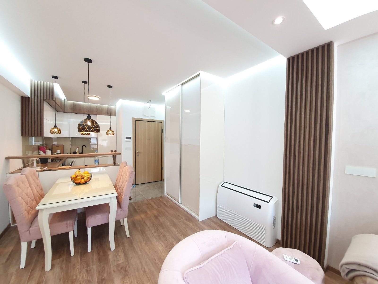 Prodaje se dvosoban luksuzno opremljen stan 67m2,The Old Bakery,Budva - Amfora Real Estate