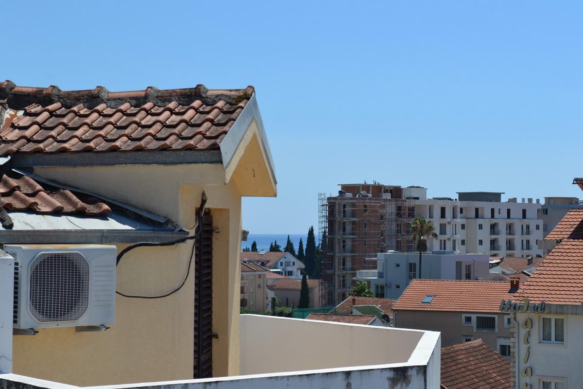 DVOSOBAN NAMEŠTEN STAN 48m2 U BUDVI - Amfora Real Estate