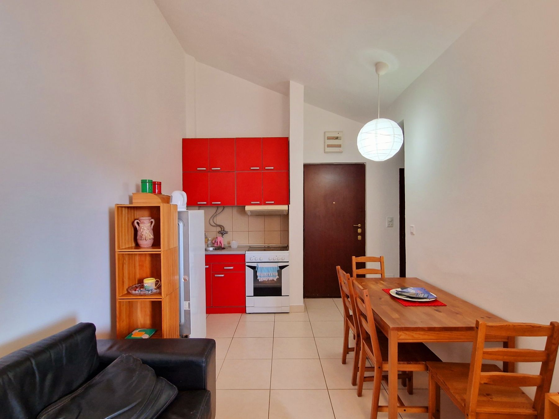 DVOSOBAN NAMEŠTEN STAN 48m2 U BUDVI - Amfora Real Estate