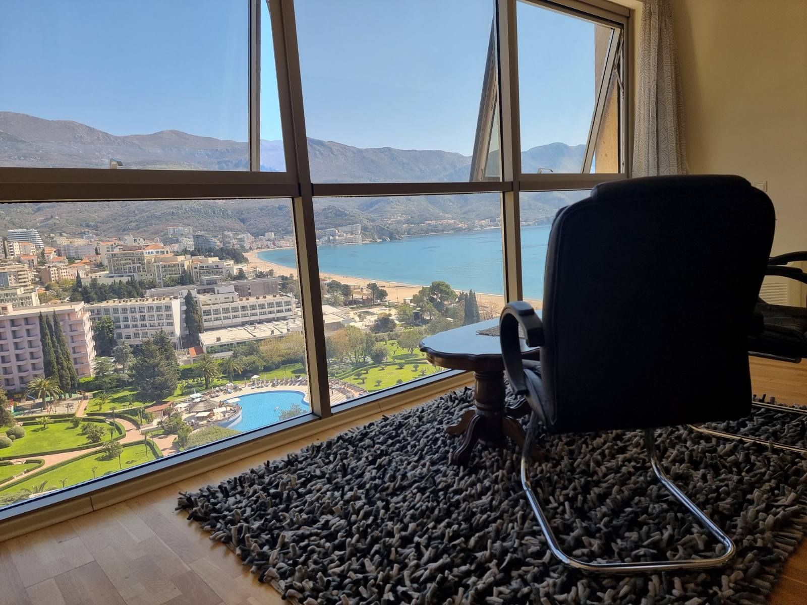 Luksuzan jednosoban stan sa panoramskim pogledom na more,Kompleks Harmonija,Becici. - Amfora Real Estate