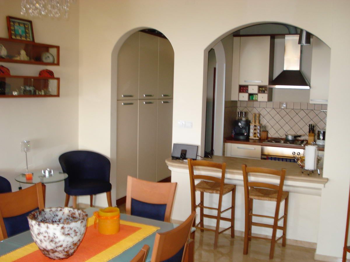 Luksuzan četvorosoban stan sa pogledom na more, Przno - Amfora Real Estate