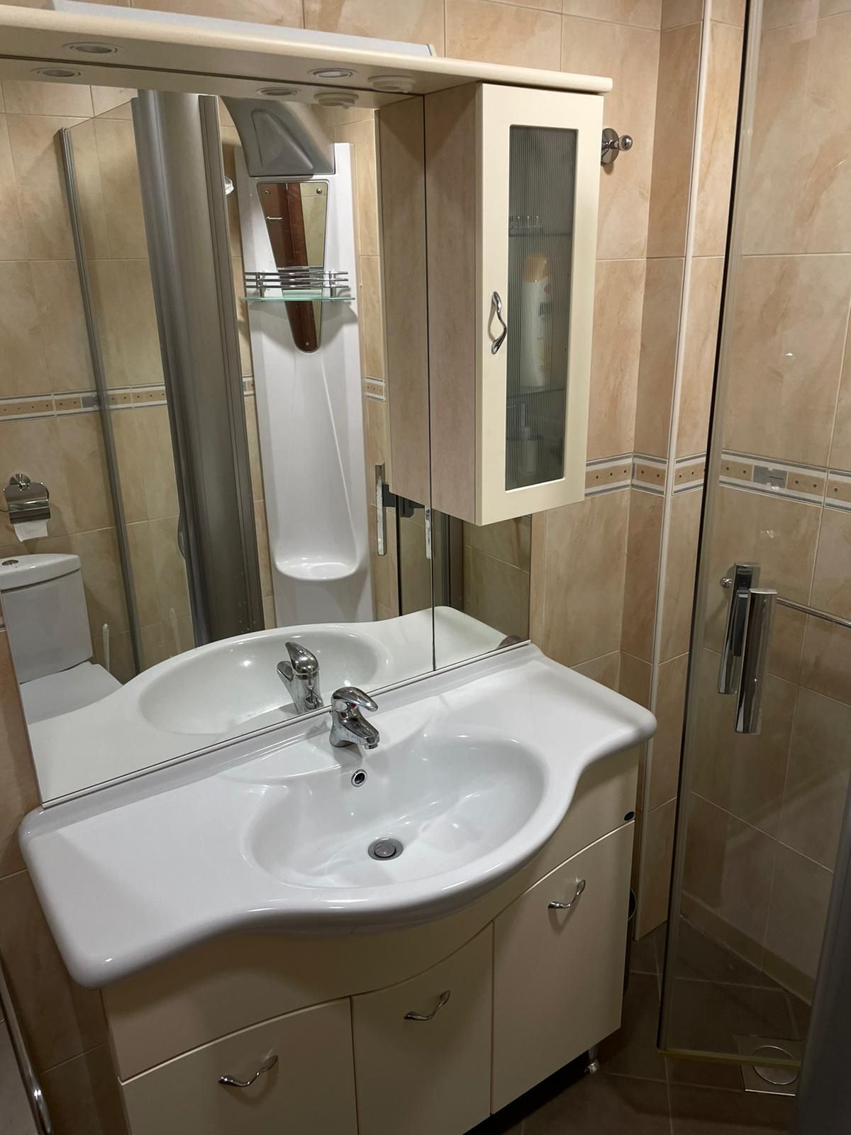 Luksuzan četvorosoban stan sa pogledom na more, Przno - Amfora Real Estate