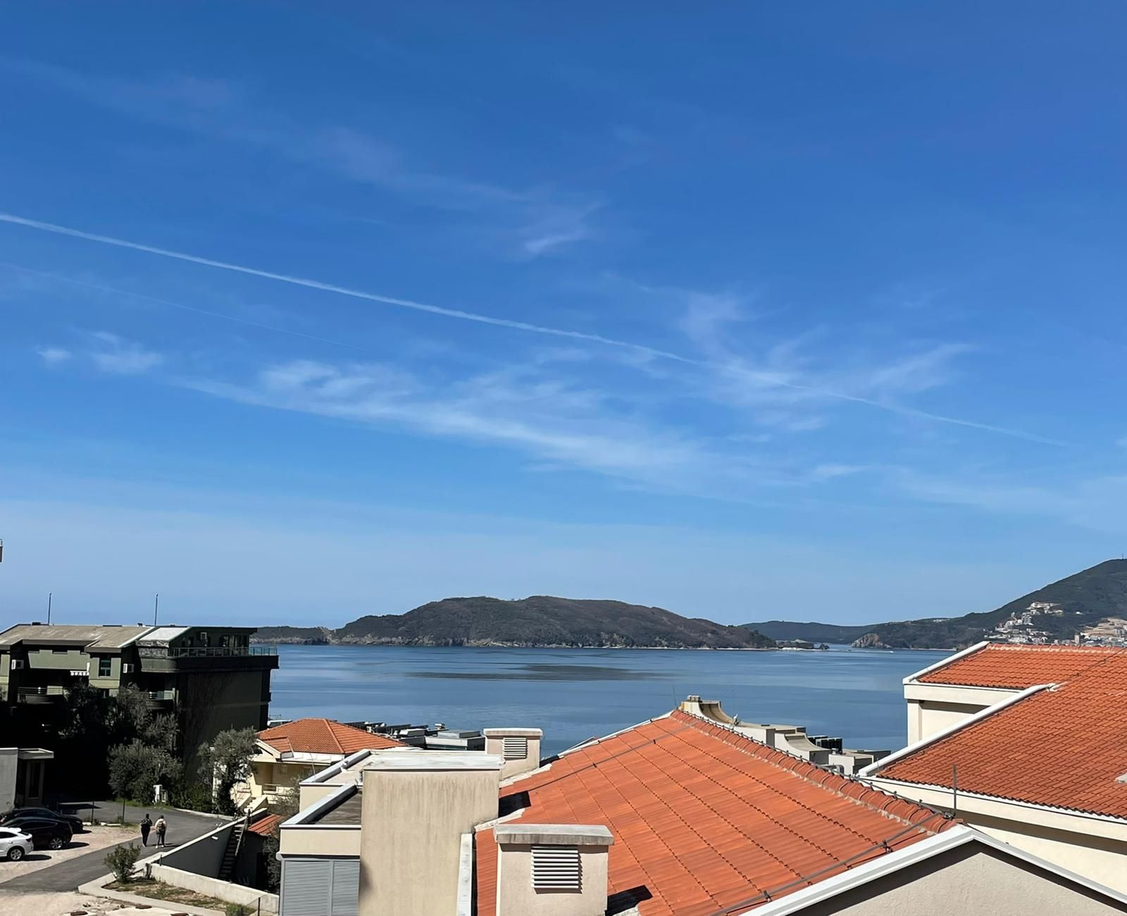 Luksuzan četvorosoban stan sa pogledom na more, Przno - Amfora Real Estate