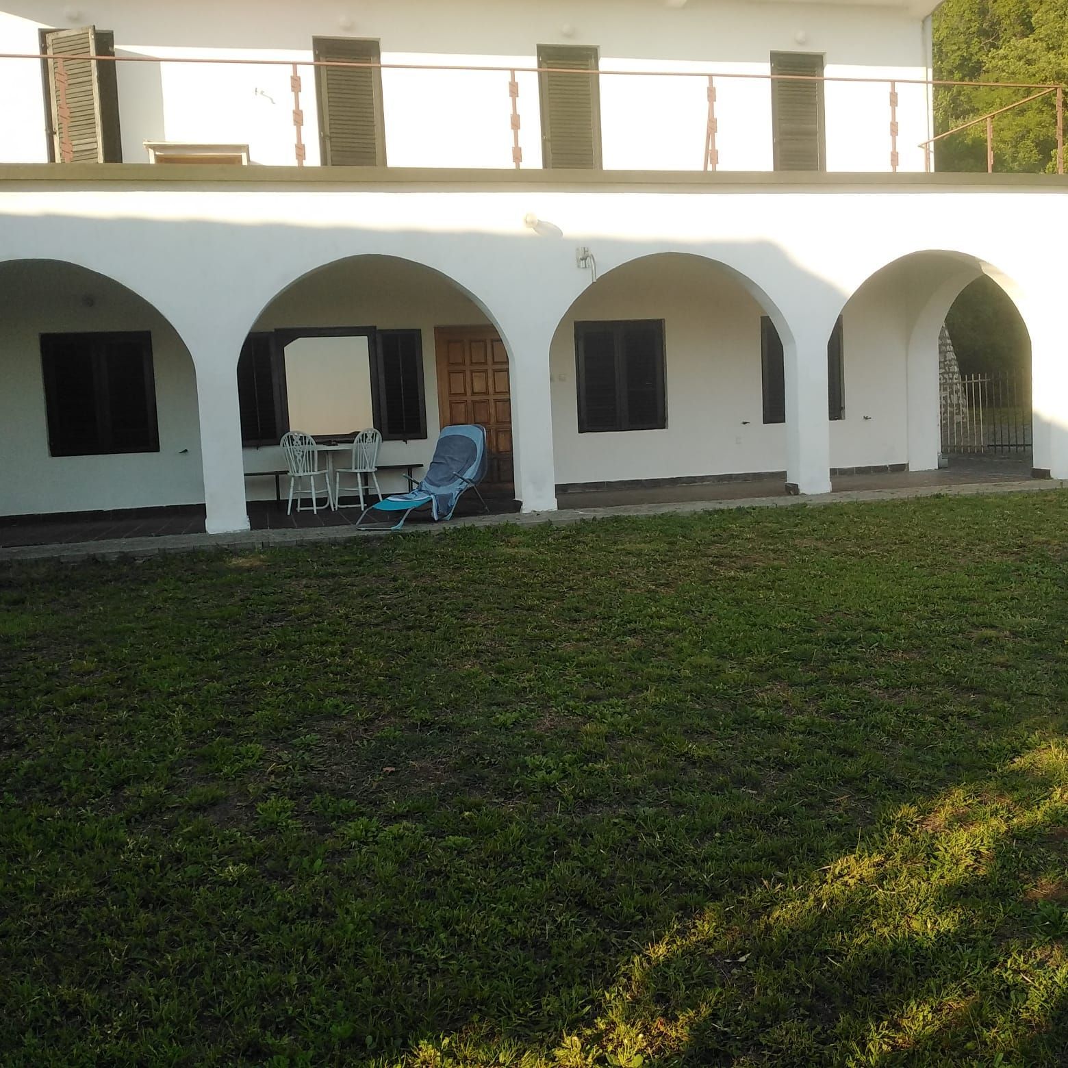amforaproperty.com/Kuca za renoviranje sa prelepim pogledom na more,Petrovac,Budva.