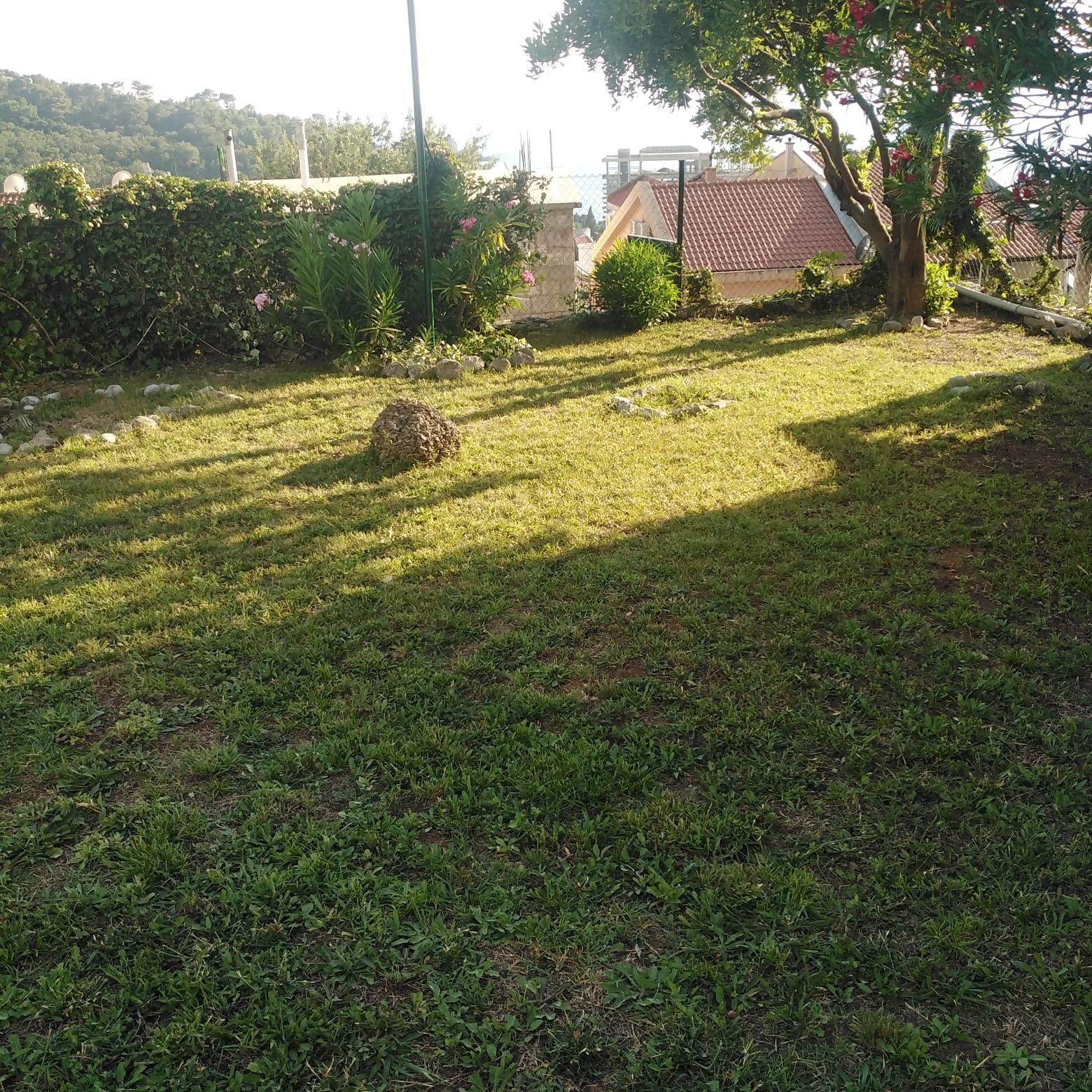 amforaproperty.com/Kuca za renoviranje sa prelepim pogledom na more,Petrovac,Budva.