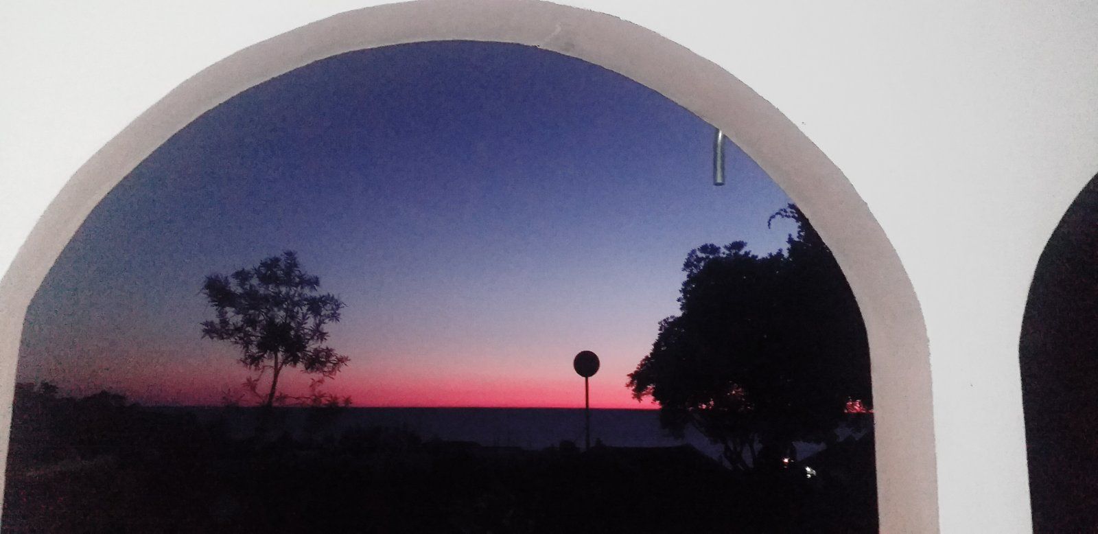 amforaproperty.com/Kuca za renoviranje sa prelepim pogledom na more,Petrovac,Budva.
