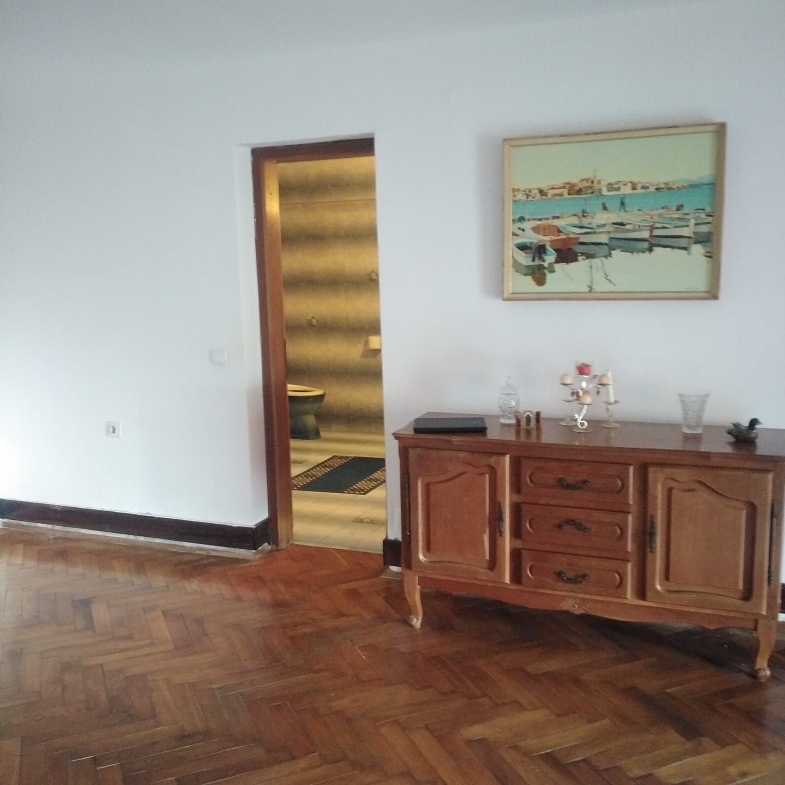 amforaproperty.com/Kuca za renoviranje sa prelepim pogledom na more,Petrovac,Budva.